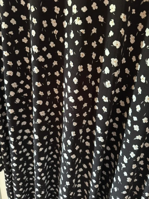 CoCo Bella Zwarte Jurk met Bloemenprint Maat XL – photo 2